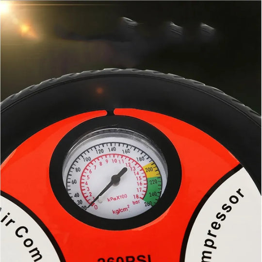 Compact and easy-to-store compressor