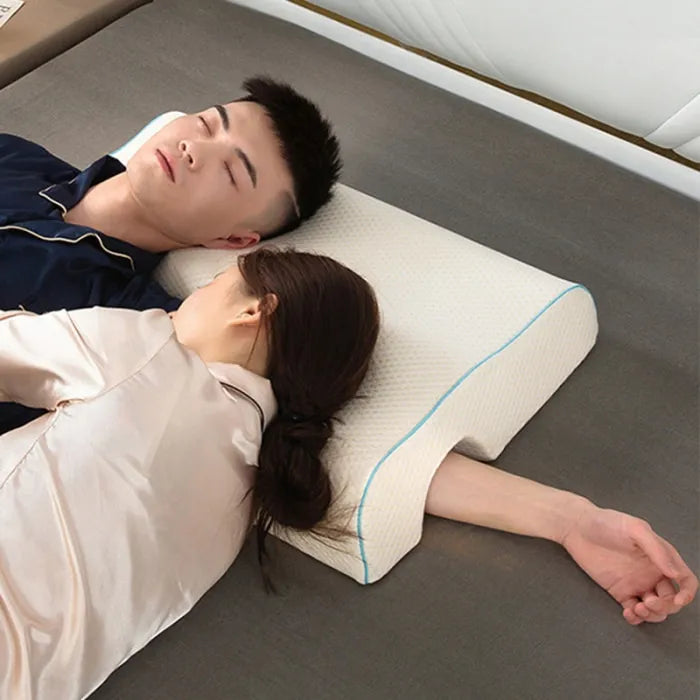Pillow that cuddles you online