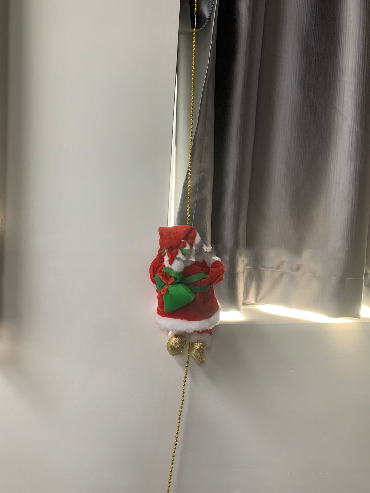 Santa Climber Toy